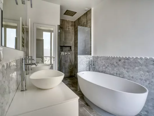 Remplacement de baignoire par douche à Paris